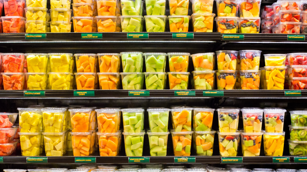 The Hidden Impact of Food Packaging: Understanding the Health and Environmental Risks of Plastic Containers 3 Food Packaging Plastic Harm Health Environment PET