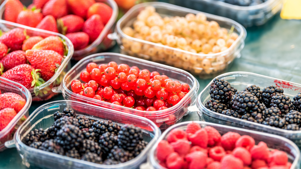 The Hidden Impact of Food Packaging: Understanding the Health and Environmental Risks of Plastic Containers 4 Food Packaging Plastic Harm Health Environment PET